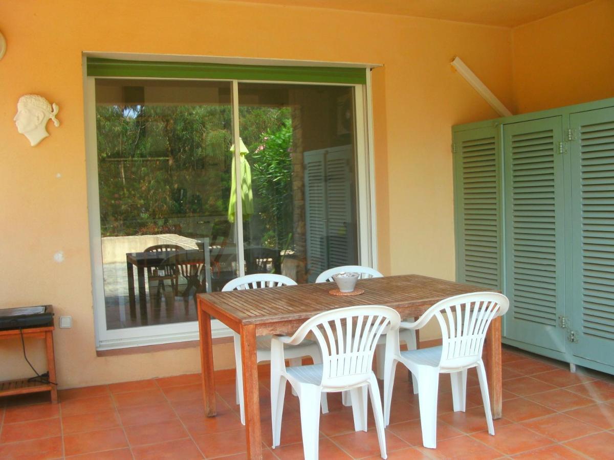 Location St Flo Daire Saint-Florent  Dış mekan fotoğraf